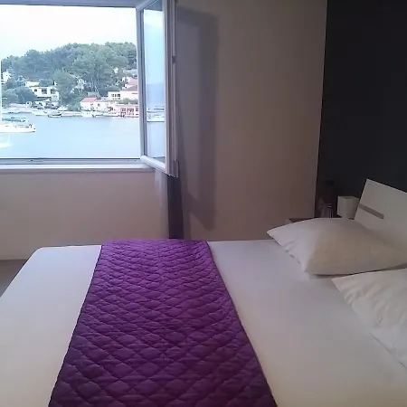 Marne Apartment